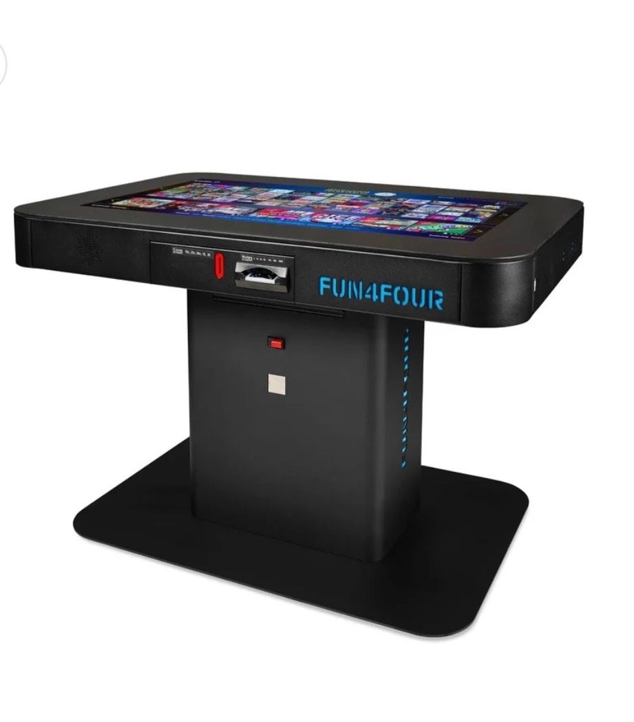 Machines à sous: Fun4Four Spieltisch – D'occasion à Biberist par canoooo