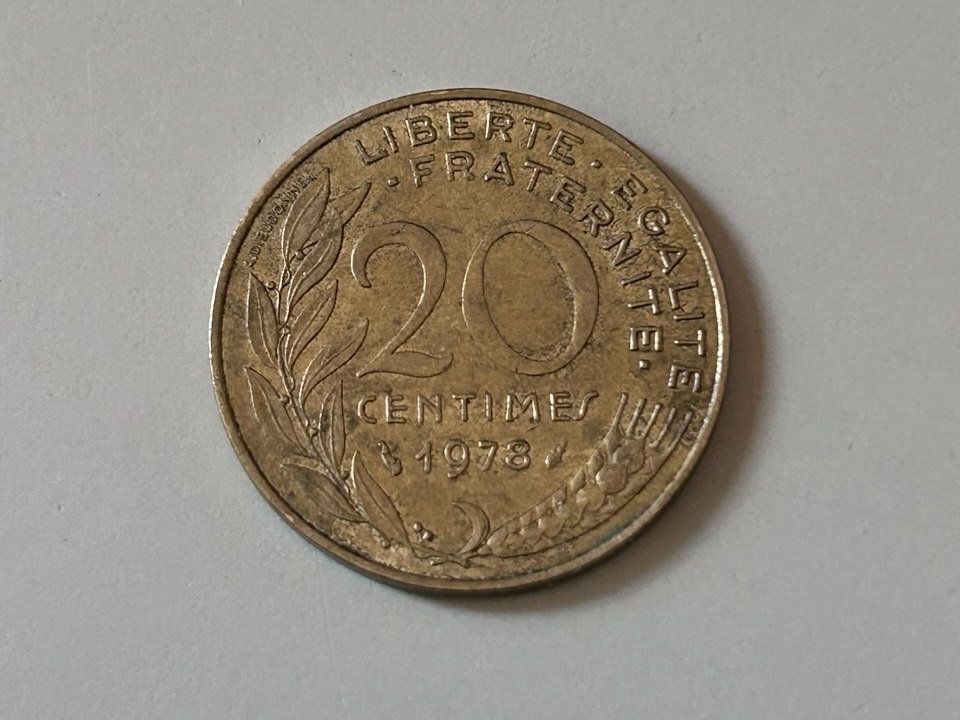 Alle Münzen: 20 centesimi di franco francese del 1978 – Gebraucht aus Giubiasco von LorisVale