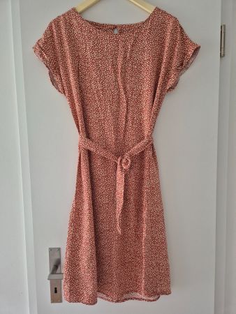 Florales Kleid JDY Blumenmuster Gr. 36