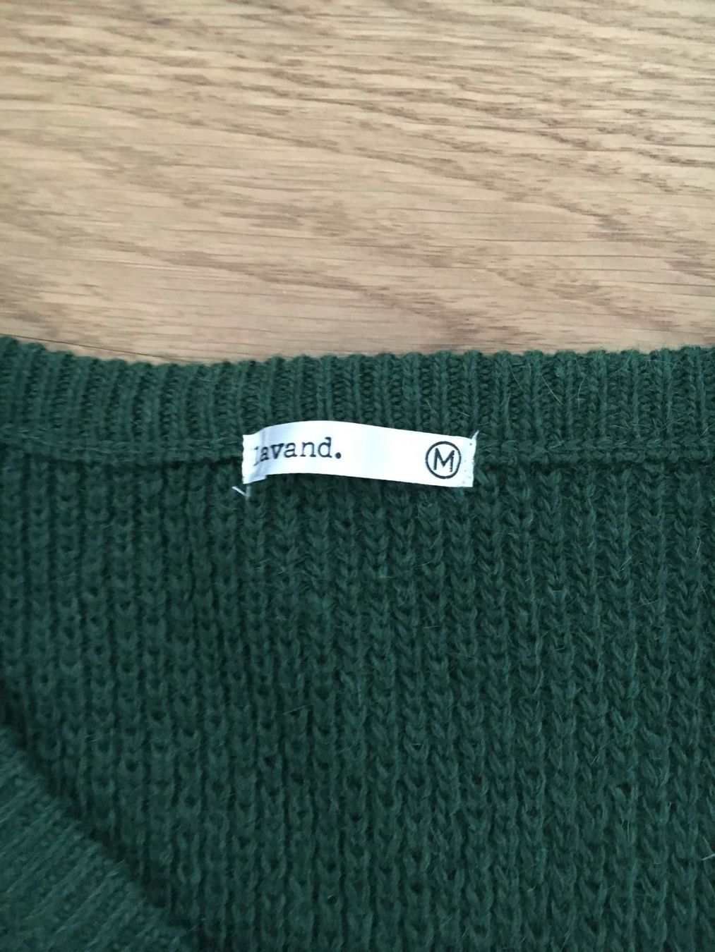 Maglioni & Felpe: Dunkelgrüner Wollpullover von LAVAND M – Usato da Rotkreuz venduto da Vkahlo 2