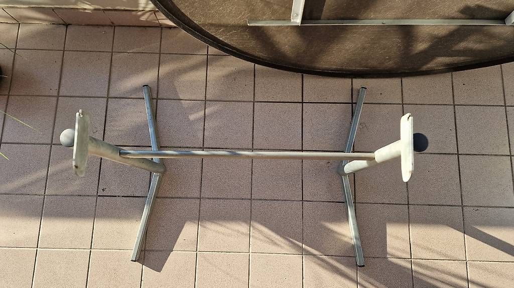 Tavoli: Massiver Gartentisch – Usato da Steffisburg venduto da HauSeries 3