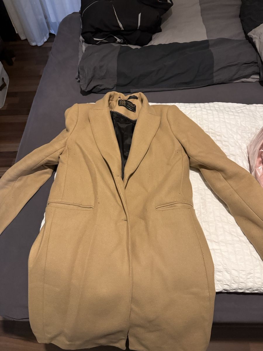 Cappotti: Zara Mantel M – Usato da Zuchwil venduto da dianafrf