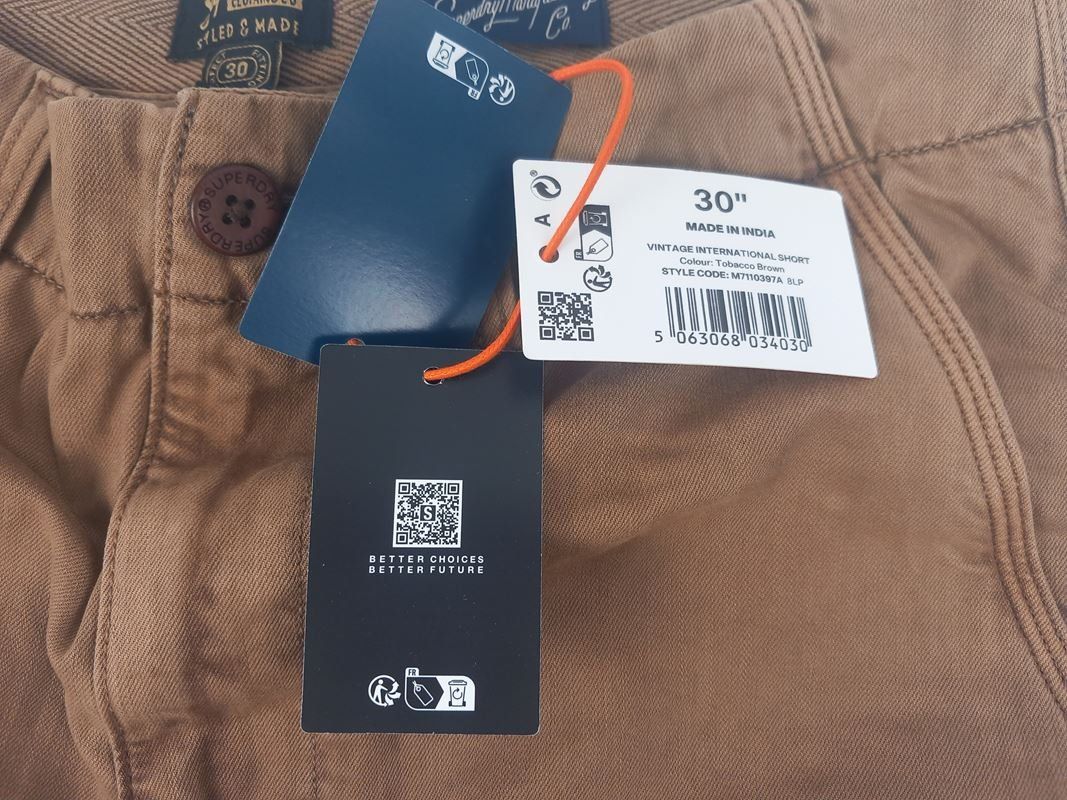 Superdry Hosen: SUPERDRY Shorts – Neu (gemäss Beschreibung) aus Hünenberg von Restwert_Zug 7