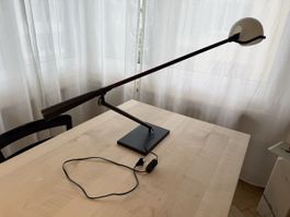 Modell 613 Tischlampe von Paolo Rizzatto für Arteluce 1970er