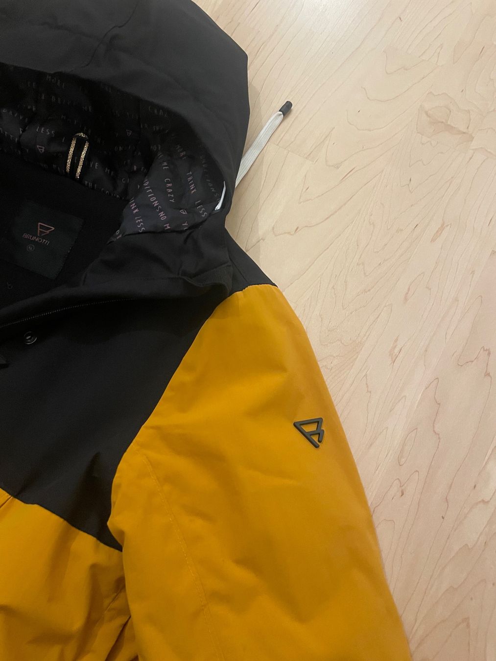 Brunotti Giacche: Brunotto Ski Anorak – Usato da Zürich venduto da Wandi2 3