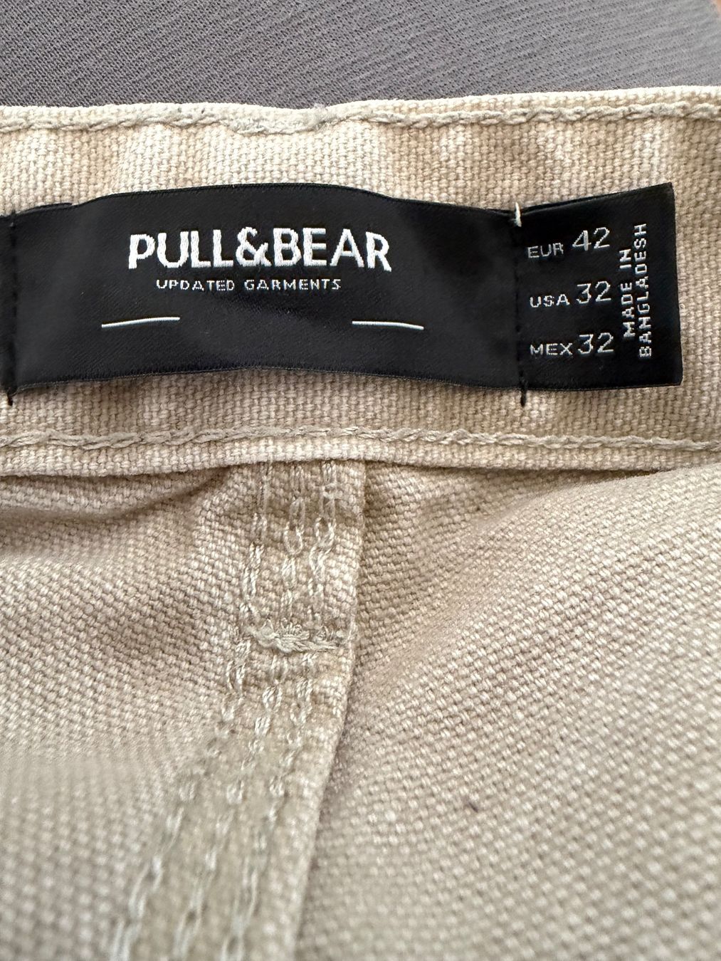 Pull&Bear Pantaloni: Pull&Bear Cargo Hose Beige – Usato da Winterthur venduto da Adonisss 2