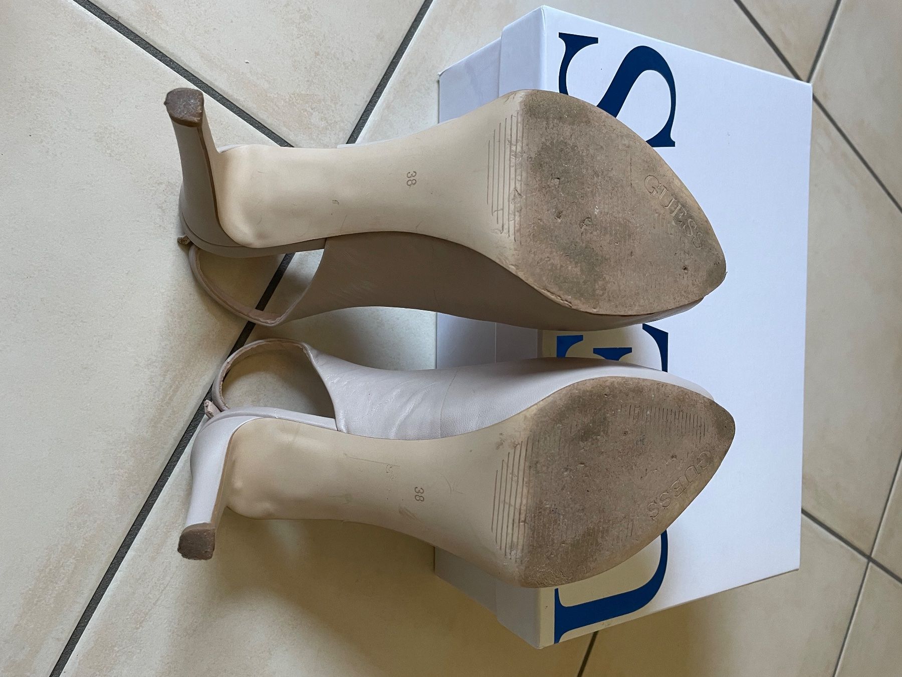 Guess Scarpe da donna: Sandali Guess 38 – Usato da Gorduno venduto da cha_9lgw 3