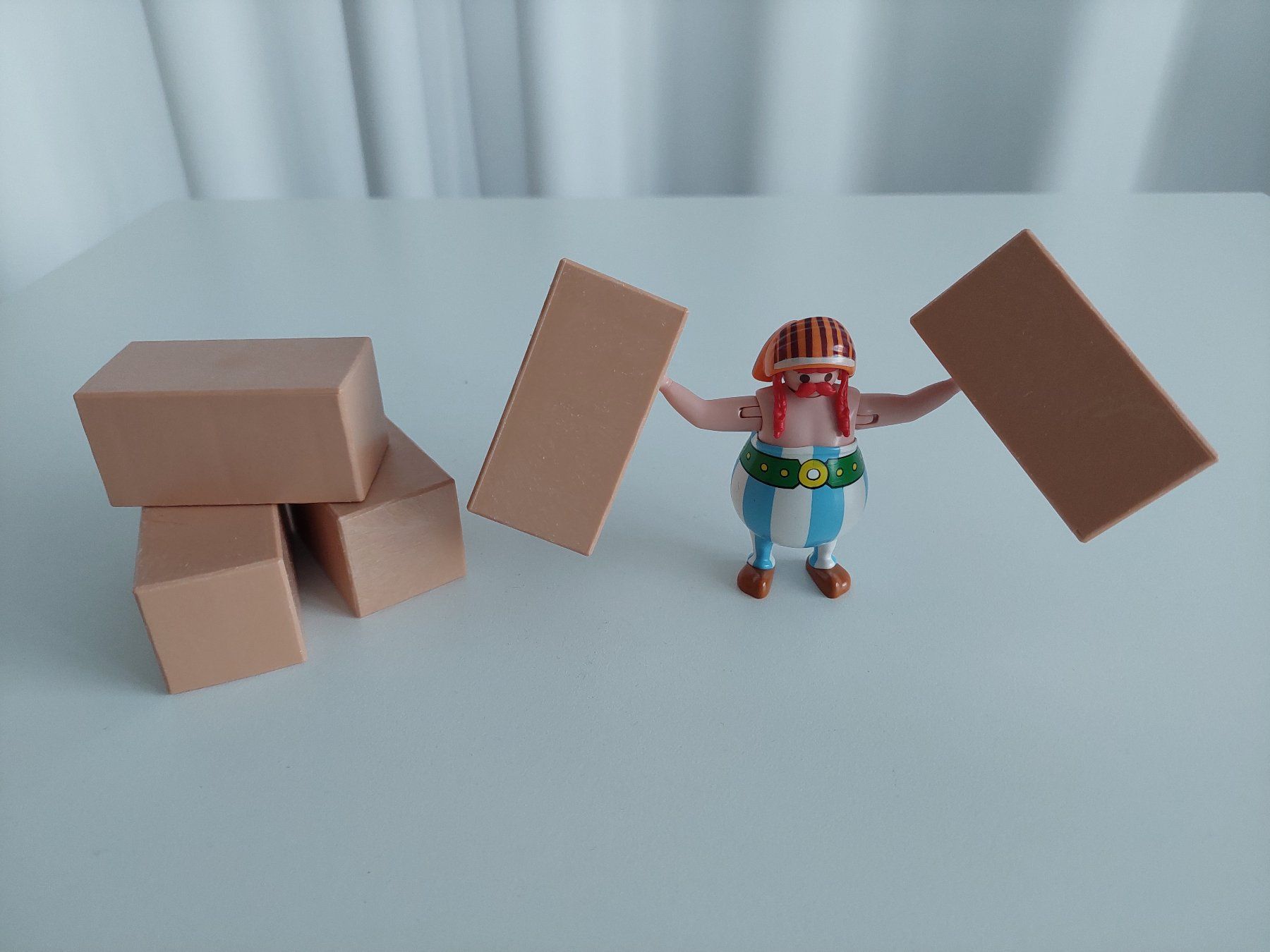 Playmobil Spielzeuge: Playmobil Figuren-Set : Obelix + Numerobis + Pyradonis usw. – Gebraucht aus Zürich von Lacoste06 6