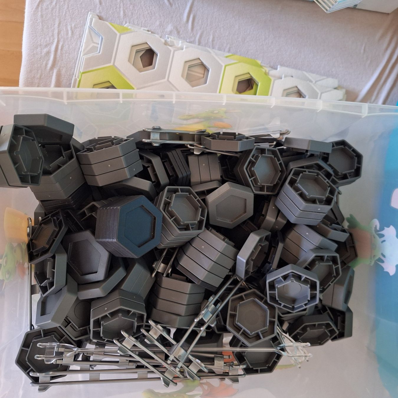 Ravensburger Kit di costruzioni: Gravitrax Starter-Set, Kugelbahn Bausatz, viele Teile – Usato da Hettenschwil venduto da Schneuggi2 3