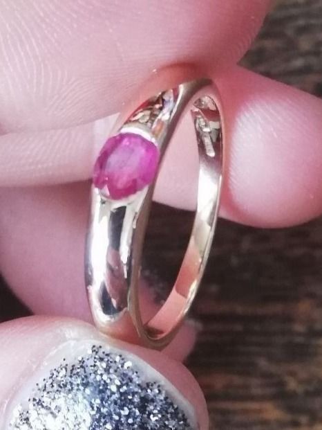 Anelli: Traumhafter 750 Goldring mit 1 Rubin – Nuovo (secondo la descrizione) da Unterägeri venduto da Altgoldschmuck 7