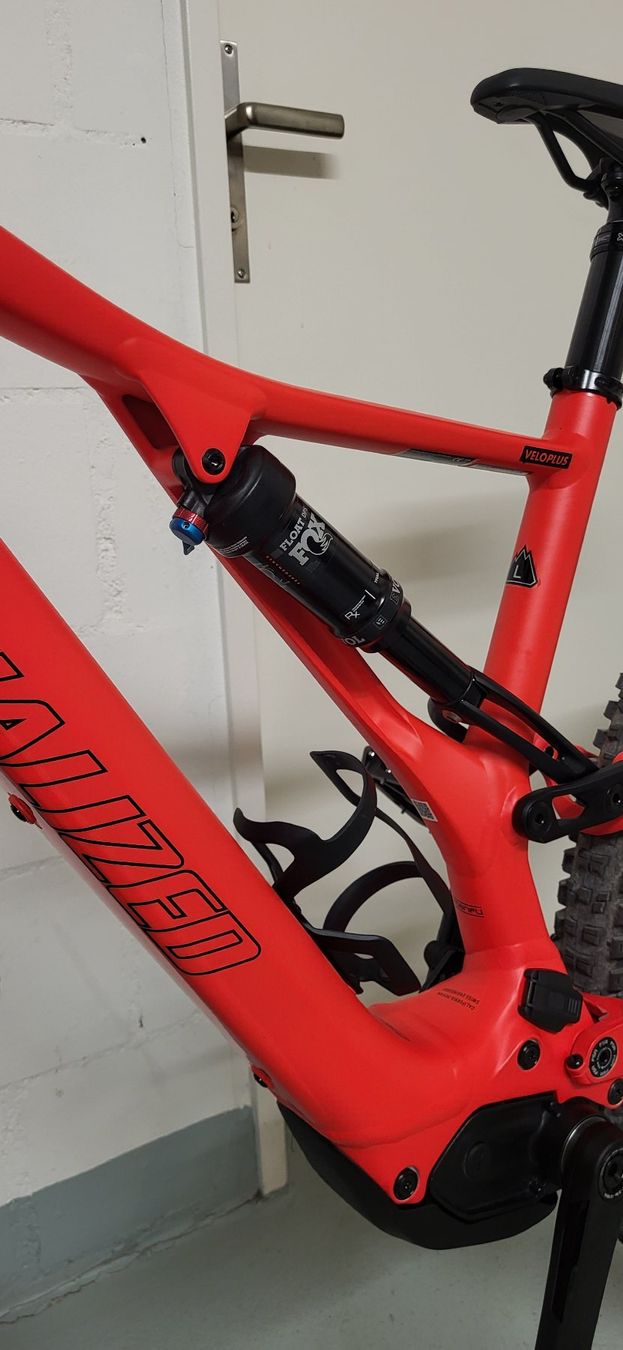 Specialized Velos: LEVO SL COMP SPECIALIZED Trail All Mountain MTB E-Bike – Gebraucht aus Allschwil von rockindanny 9