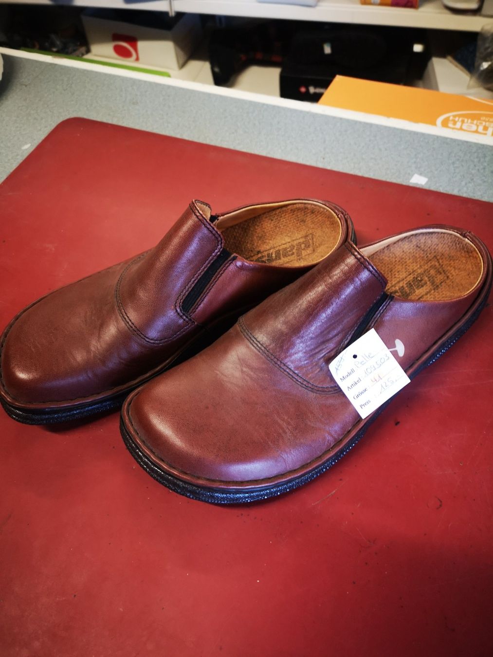 Helvesko Chaussures hommes: Helvesko dansko – D'occasion à Möhlin par Highwaytom