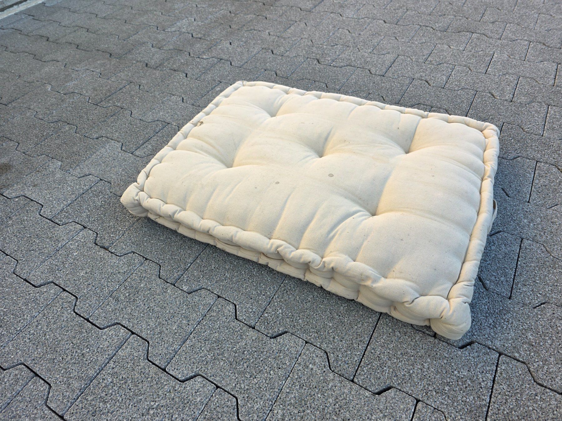 Kissen: Paletten Sitz oder Tier Kissen Baumwolle 60 x 80 x 8 cm – Gebraucht aus Walterswil BE von Lonitti 4