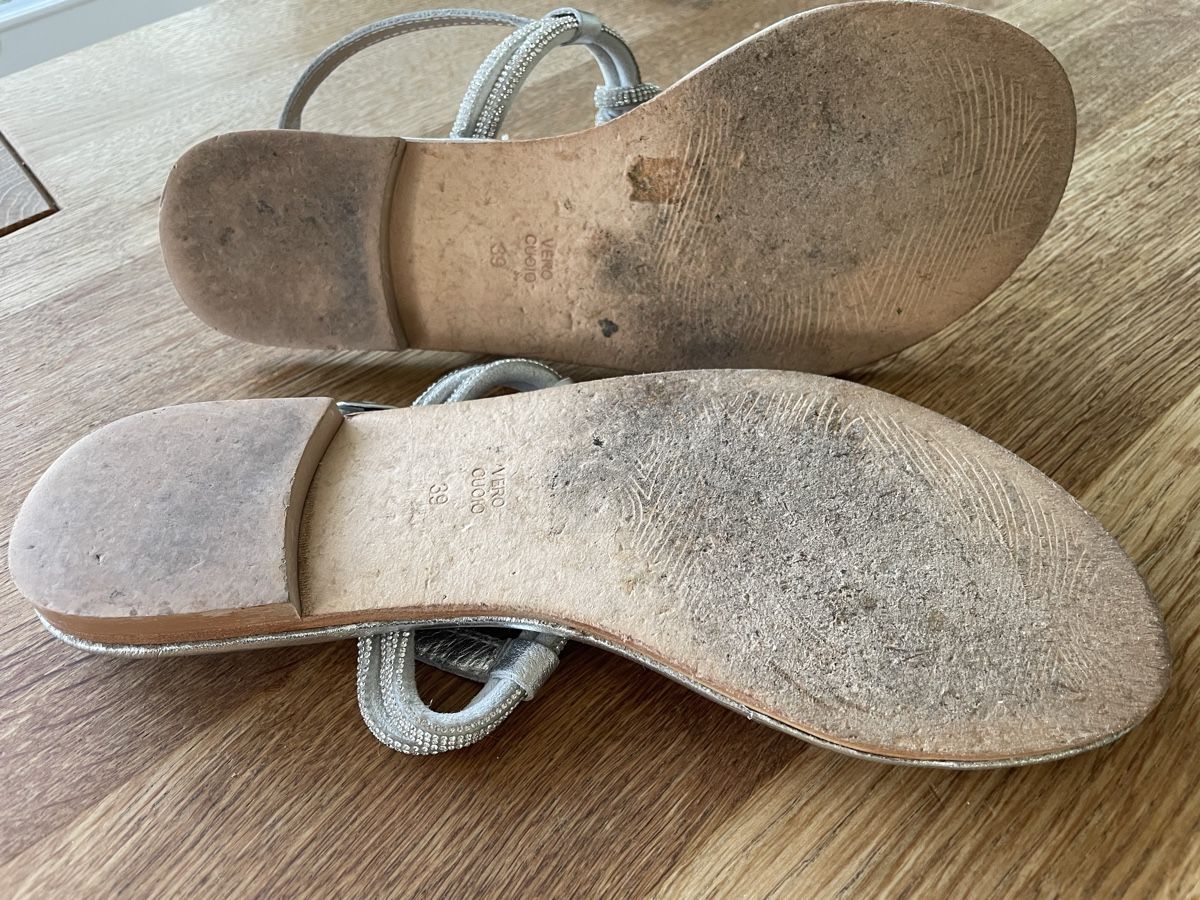 Damenschuhe: Cristin Sandalen silber – Gebraucht aus Ittigen von schneckenpfupf 1