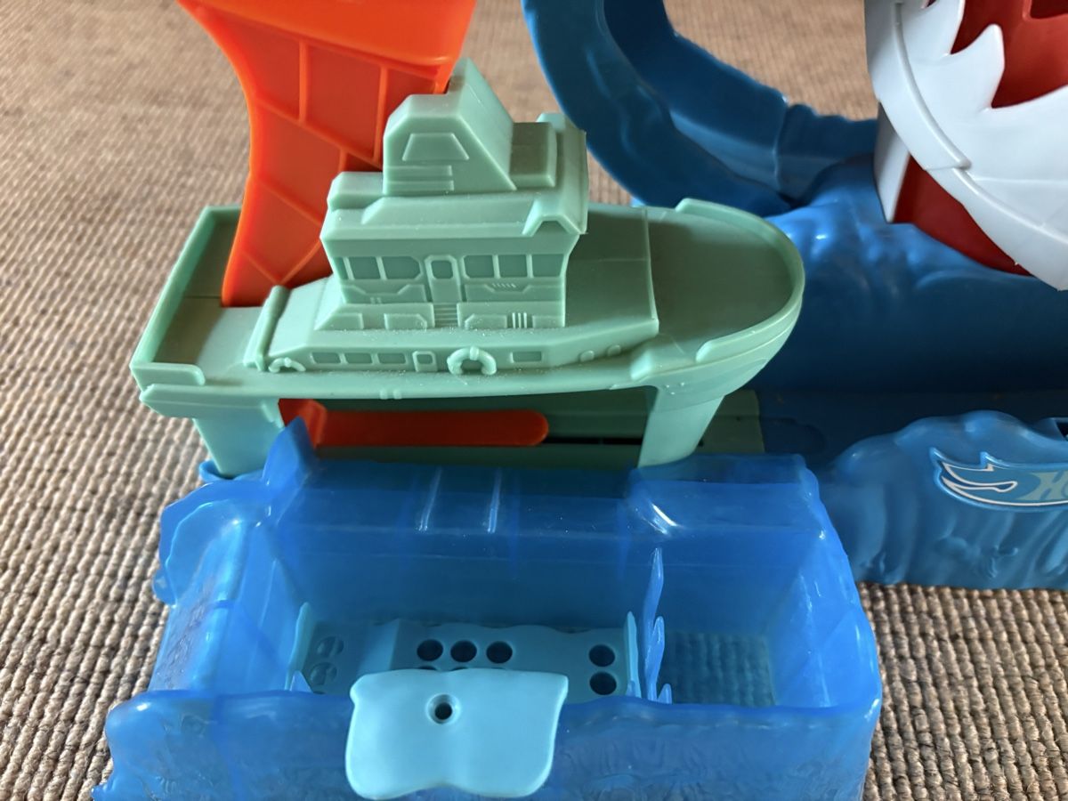 Hot Wheels Piste: HOT WHEELS robo hai angriff – Nuovo (secondo la descrizione) da Herzogenbuchsee venduto da warrior77 1