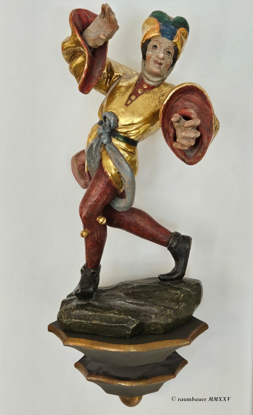 Statuette: Antike, seltene, geschnitzte, bemalte Narrenfigur. 45cm. – Usato da Kreuzlingen venduto da Schomi5