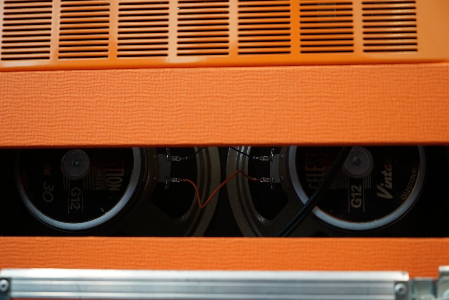 Amplificatori: Orange Rockerverb 50 MKII 212 Combo mit Case – Usato da Ortschwaben venduto da Musictrade 9