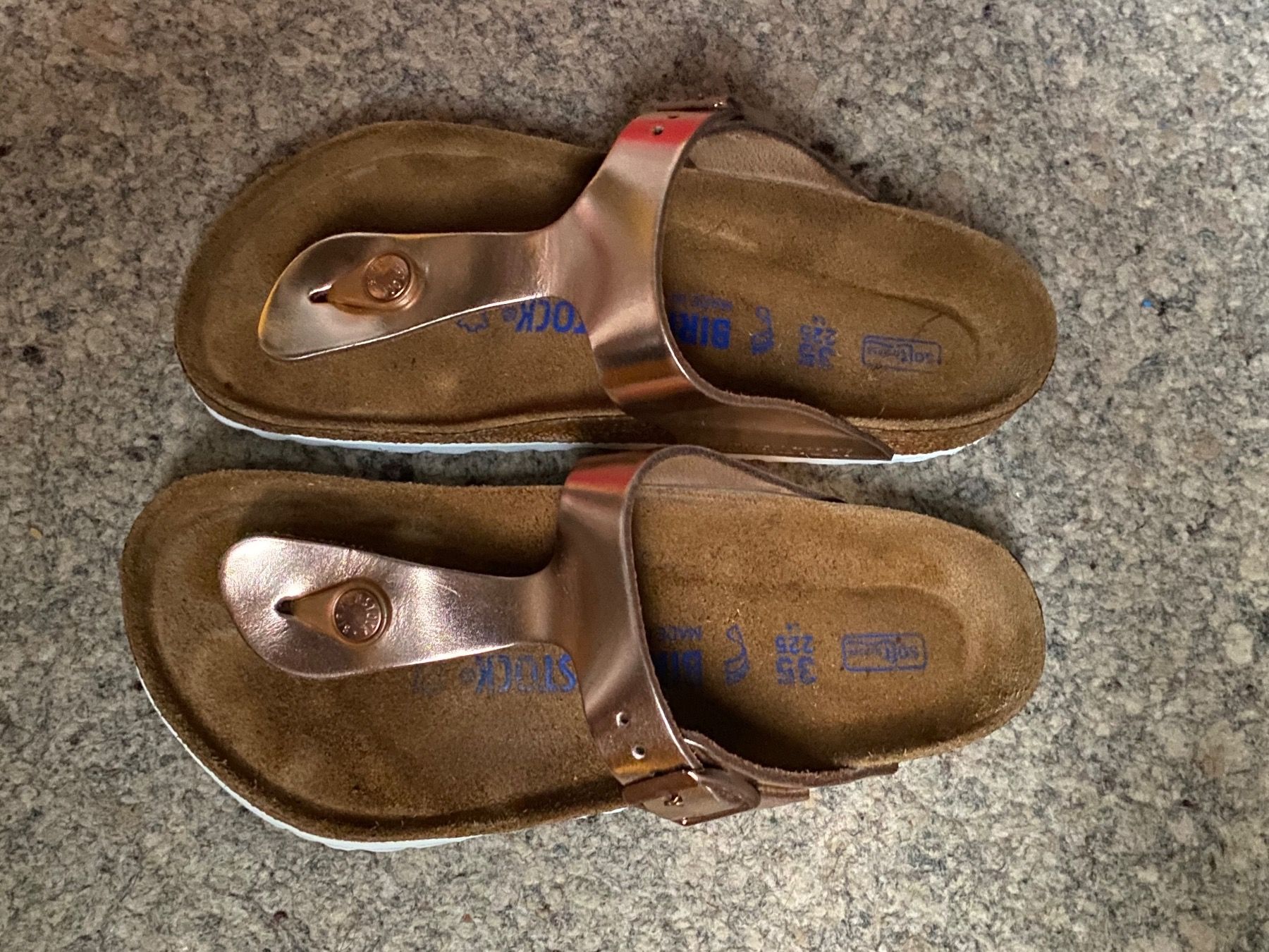 Birkenstock Chaussures femmes: Birkenstock Gizeh Copper Gr. 35 – D'occasion à Wattwil par edel88 1