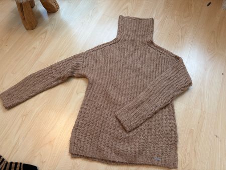 Pullover Abercrombie & Fitch braun gerippt beige