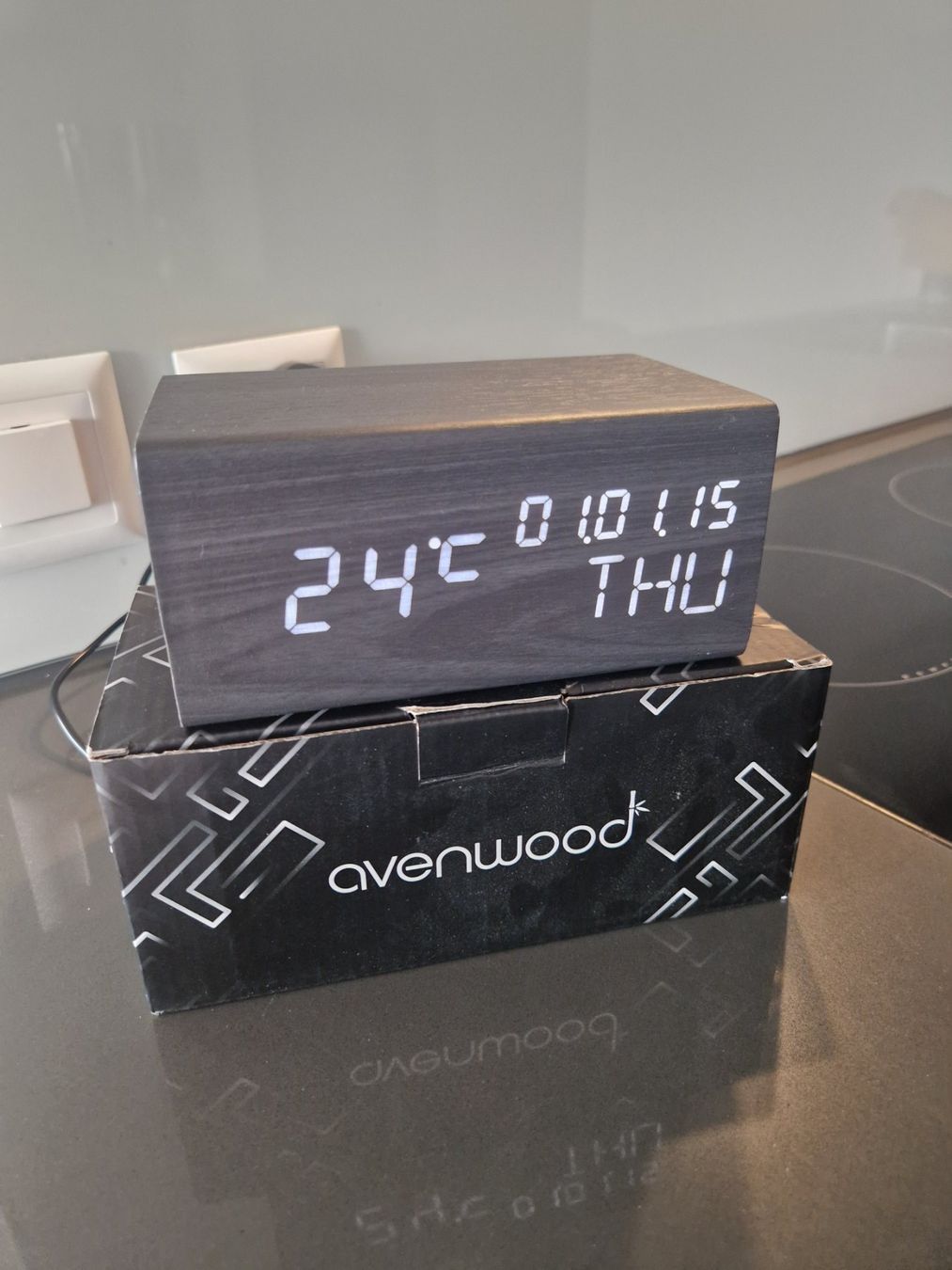 Avenwood Sveglie: Designerwecker in Holzoptik – Nuovo (secondo la descrizione) da Bülach venduto da luk_k8dj 1