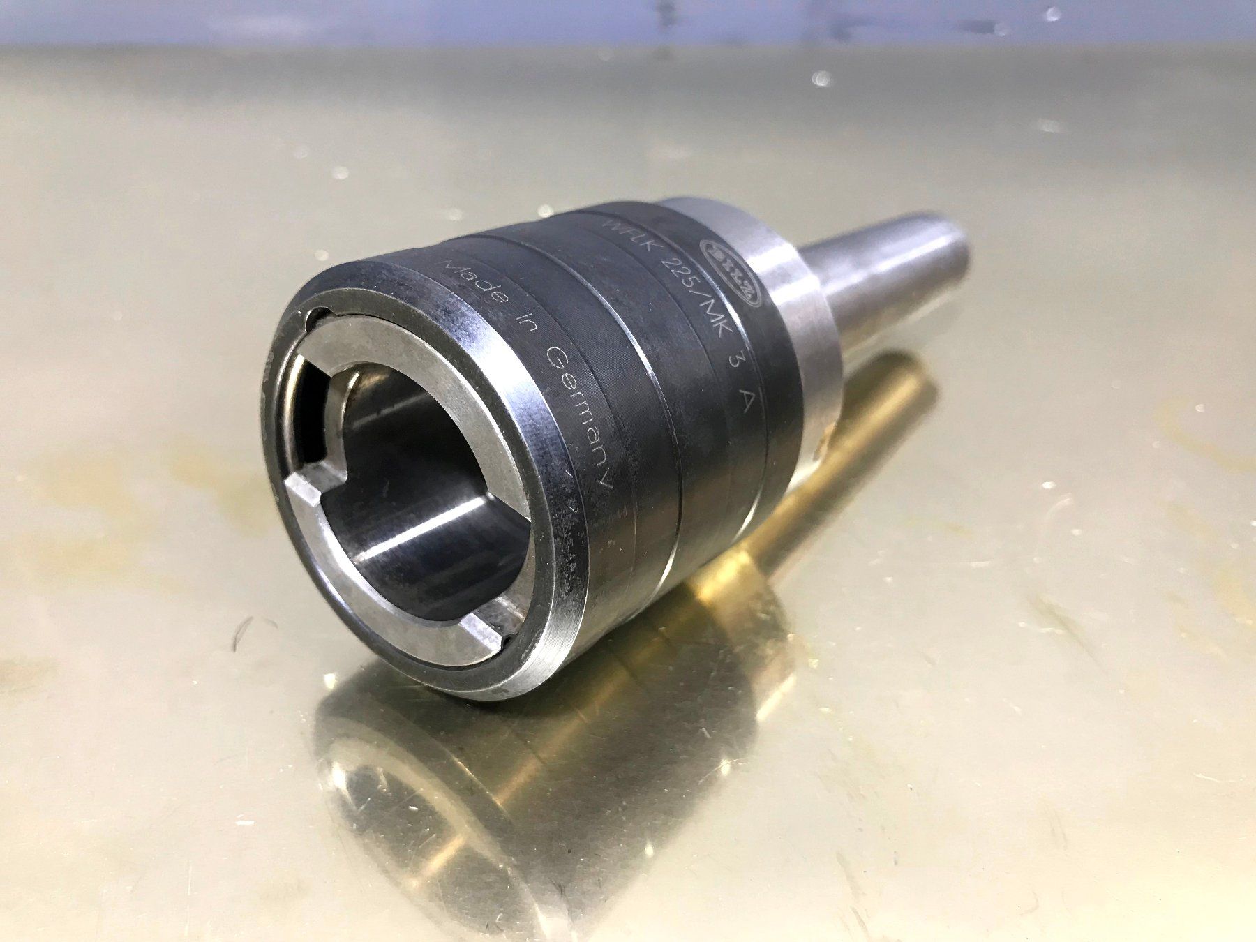 Alle Werkzeuge: Gewindeschneidfutter Bilz WFLK 225/ MK3 A – Gebraucht aus Laufenburg von Sirluger