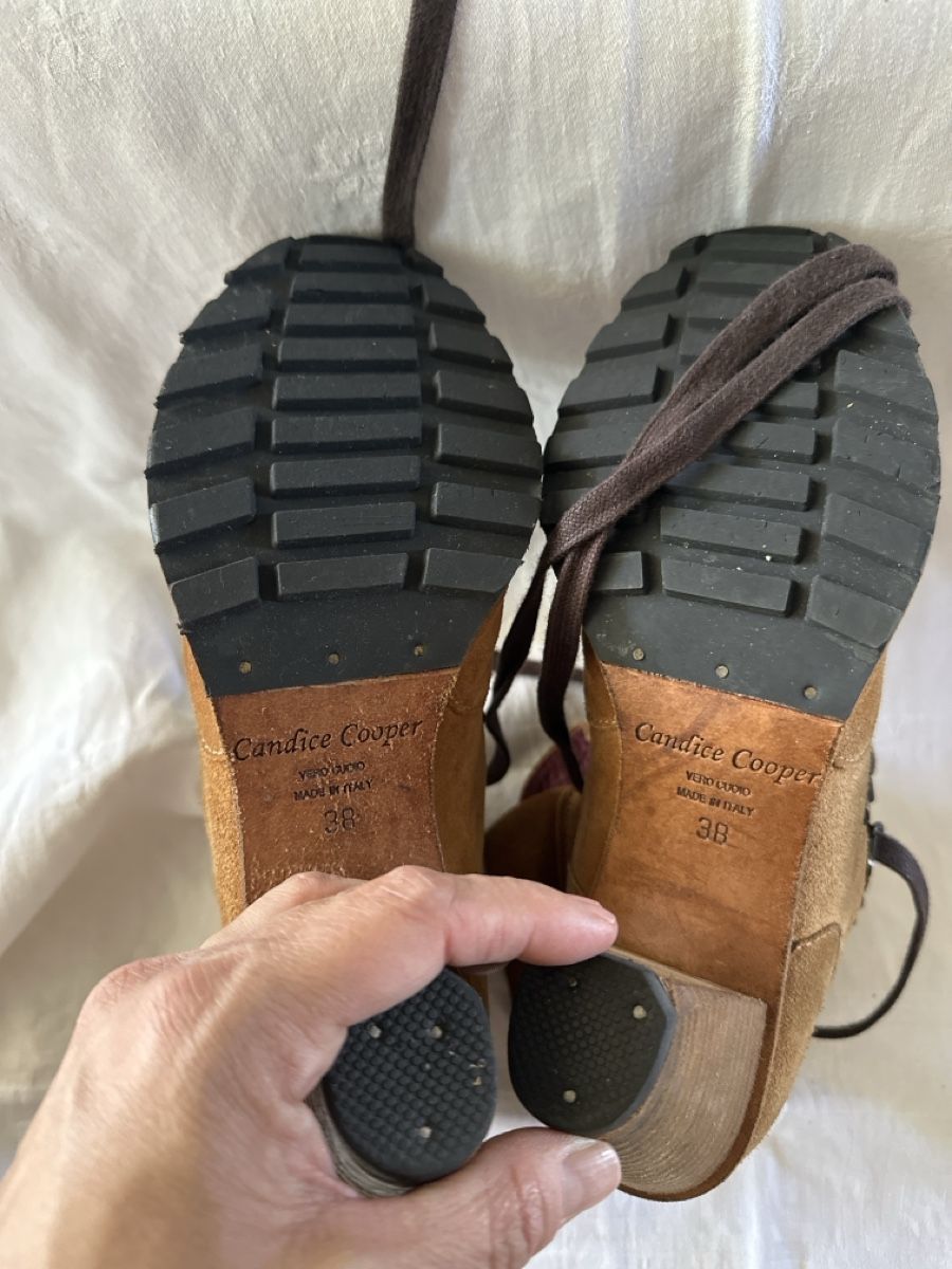 Chaussures femmes: Candice Cooper Stiefeletten Nr 38 – D'occasion à Stabio par MAARINAA 3