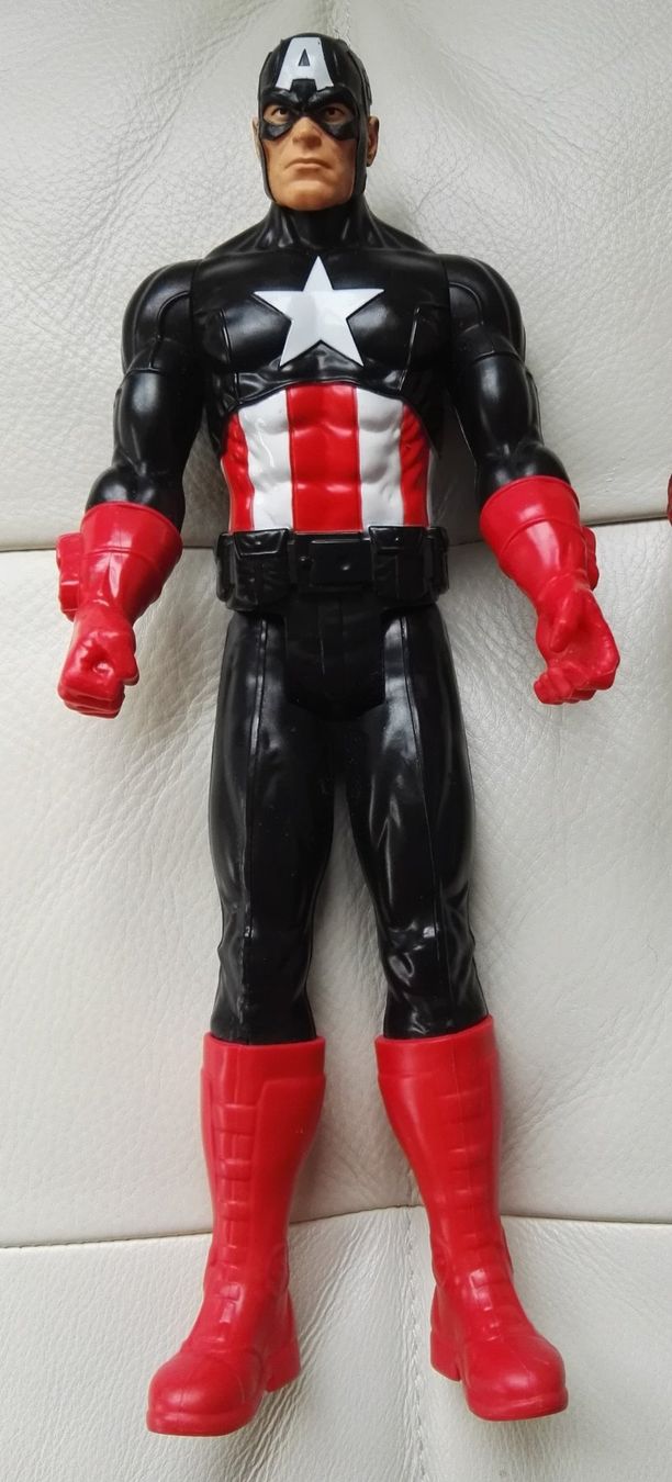 Marvel Statuette: Marvel Hero Figuren 2 Stk. – Usato da Lachen SZ venduto da PizBuin35 1
