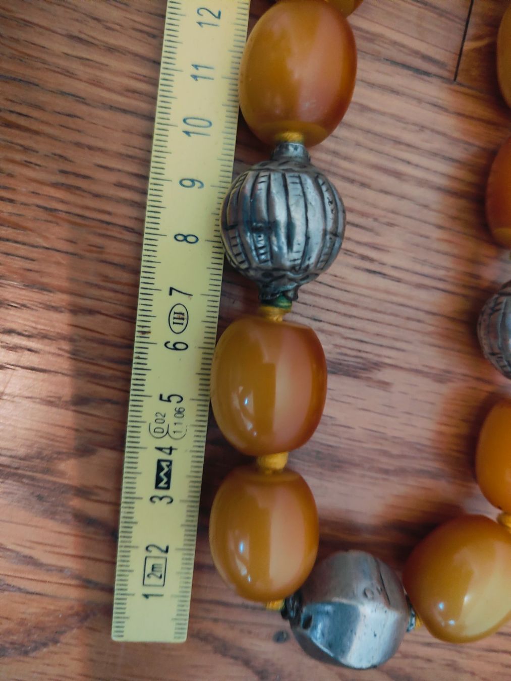 Catenine: Vintage Halskette Bernstein und Silber-Perlen – Usato da Olten venduto da Mezopotamya 3