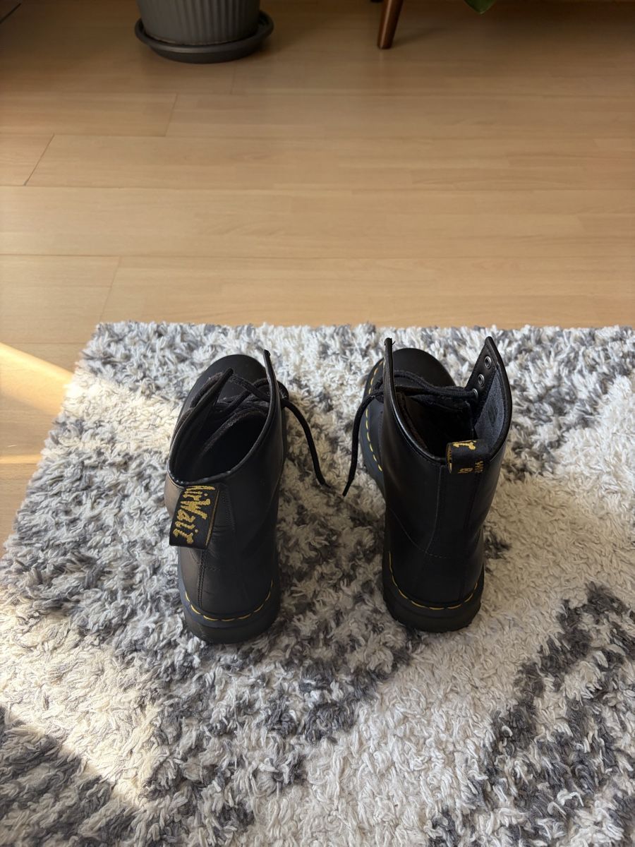Dr. Martens Herrenschuhe: Doc Martens 1460 Boots Schwarz Grösse 45 – Neu (gemäss Beschreibung) aus Zürich von kis_8g7j 2