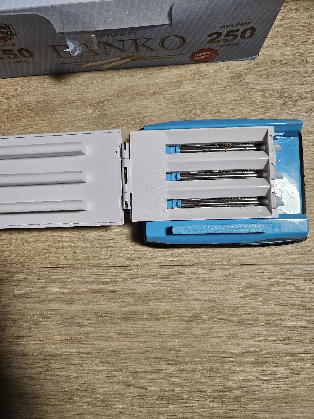 Tabak: Tubeuse à cigarettes + tubes – Gebraucht aus La Joux FR von car_ck96 1