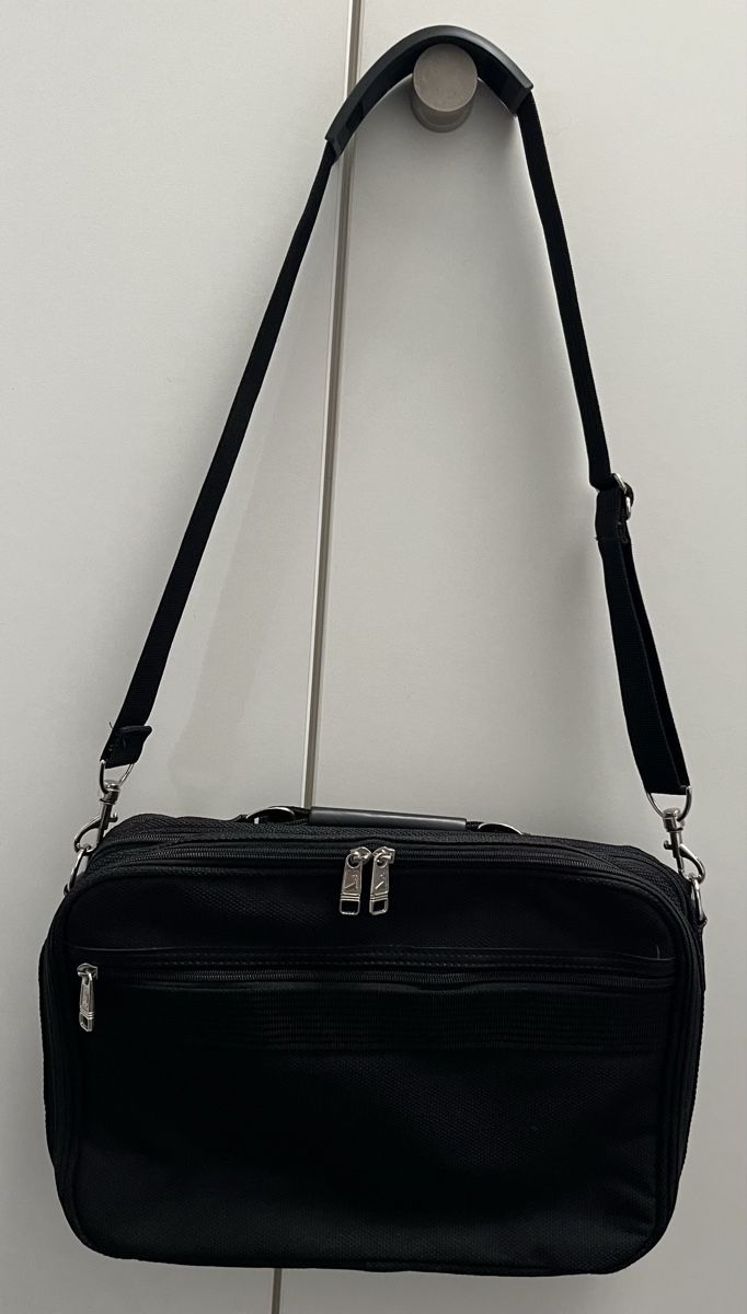 Taschen: Reisetasche von Pack Easy – Gebraucht aus Hünenberg See von spartakus02 2