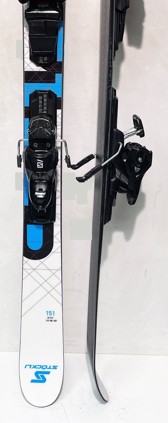 Stöckli Skis: Stöckli LOOP JR    151 cm; eine Saison gebraucht mit Holzker – Gebraucht aus Brüttisellen von SkiverkaufStepan 3