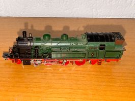 Arnold N Dampflok BR 8411