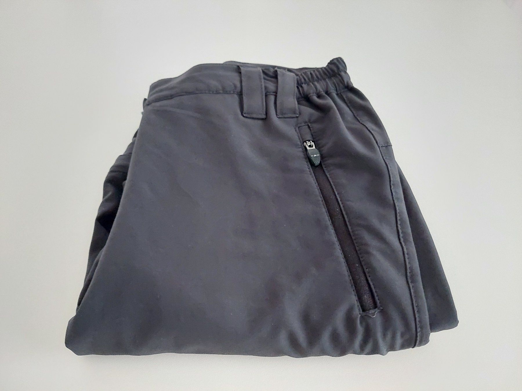 CMP Pantaloni: CMP Zip-Off Wanderhose Dunkelgrau , Grösse 152 – Usato da Zürich venduto da Lacoste06 4