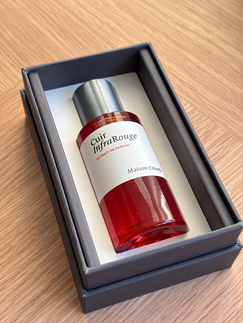 Parfum & Eau de Toilette: Maison Crivelli - Cuir Infrarouge (50ml) – Neu (gemäss Beschreibung) aus Aarau Rohr von NoFa1605