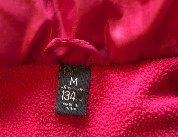 Zara Altro abbigliamento per bambino: Kinder-Gilet (134) – Usato da Grüningen venduto da tienda100 2