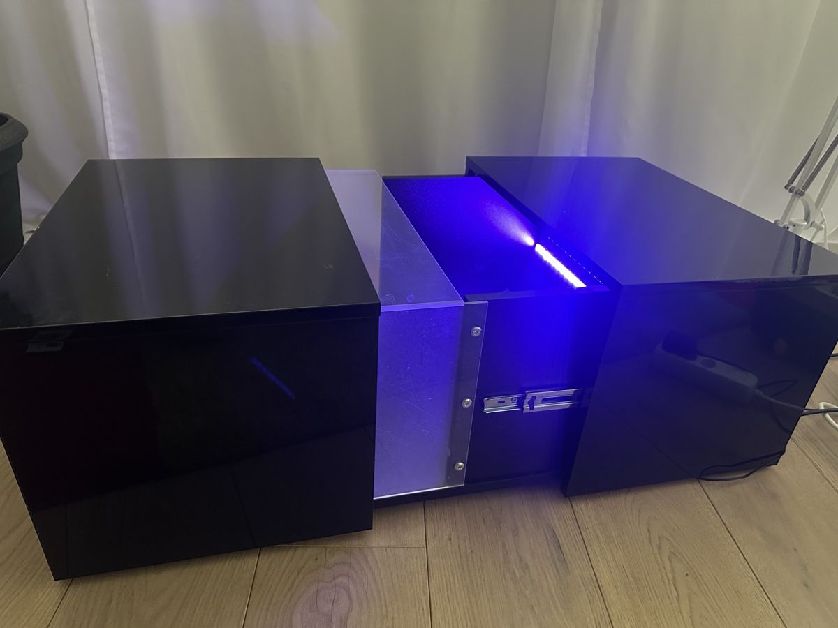 Tavoli: Beistelltisch/Sofatisch mit Beleuchtung LED – Usato da Altendorf venduto da Quietwater 2