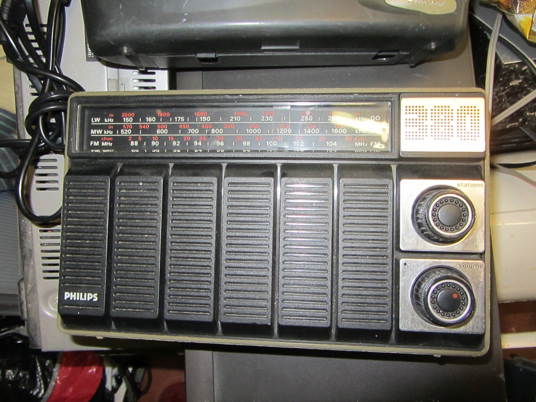 Philips Radios: Alt Philips-Radios, zwei Stück – D'occasion à Zürich par bigboss 1