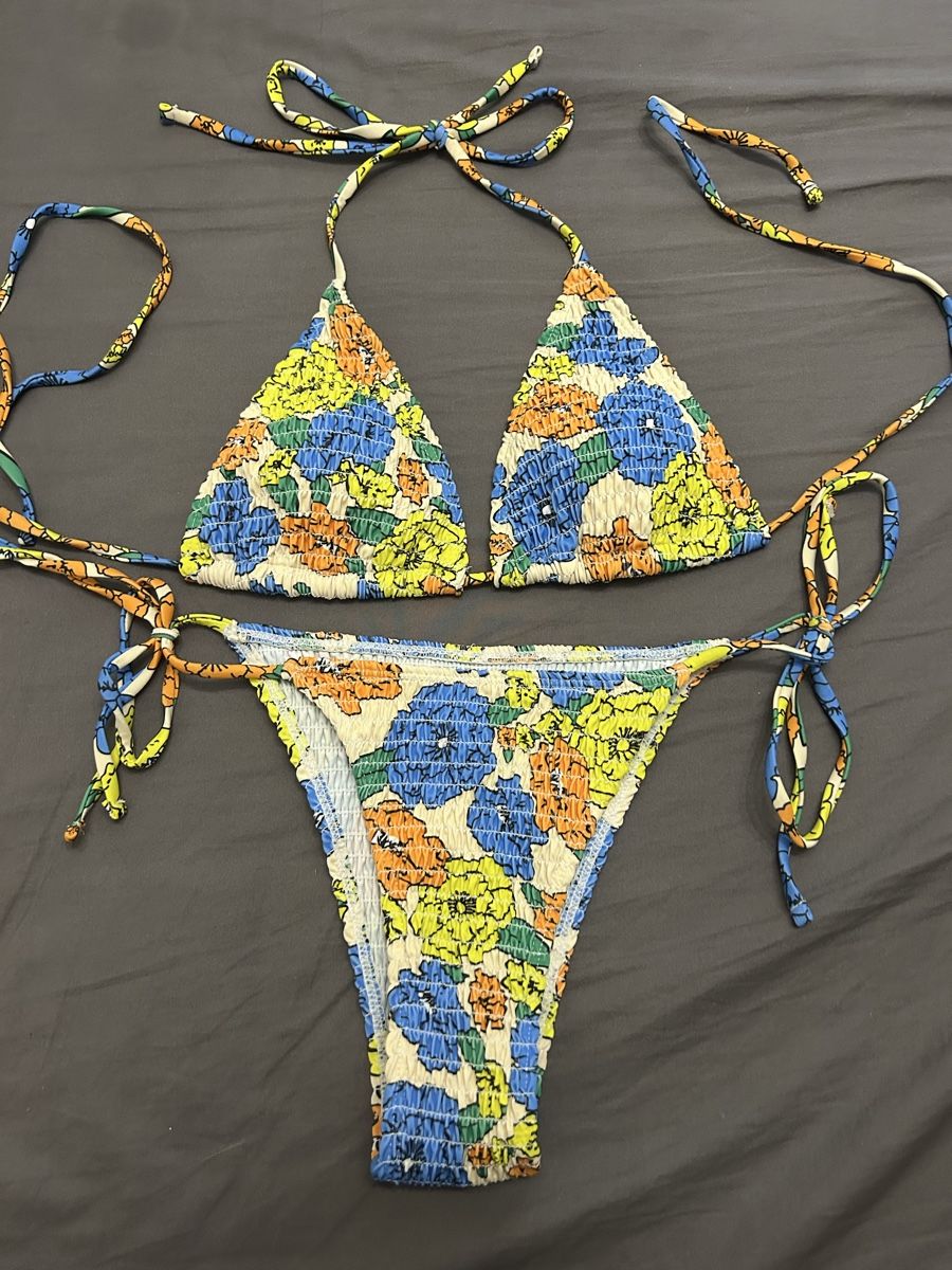 Maillots de bain & Bikinis: Bikini Set mit Blumenmuster gerafft bun – D'occasion à Uezwil par vanjast