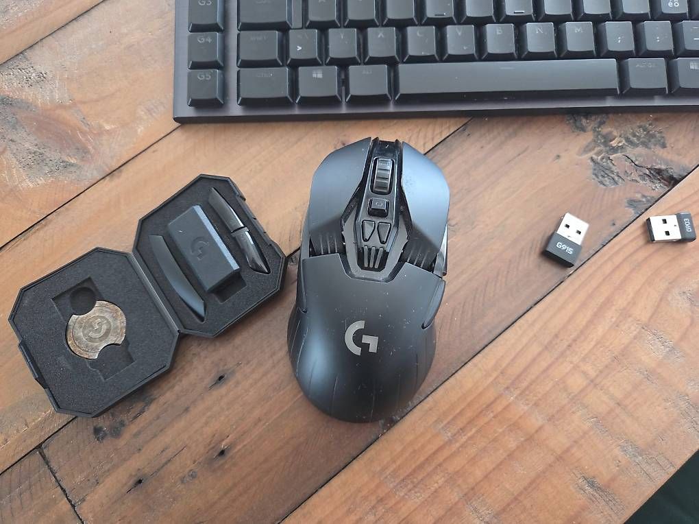 Claviers: Logitech Gaming-Bundle: G915 LIGHTSPEED + G903 LIGHTSPEED  – D'occasion à Zürich par bro_6srr 2