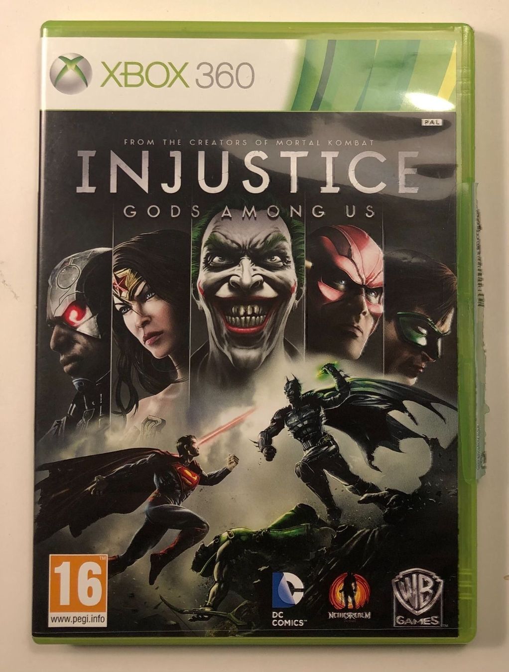 Microsoft Jeux: Injustice für Xbox 360 – D'occasion à Kestenholz par Mad18