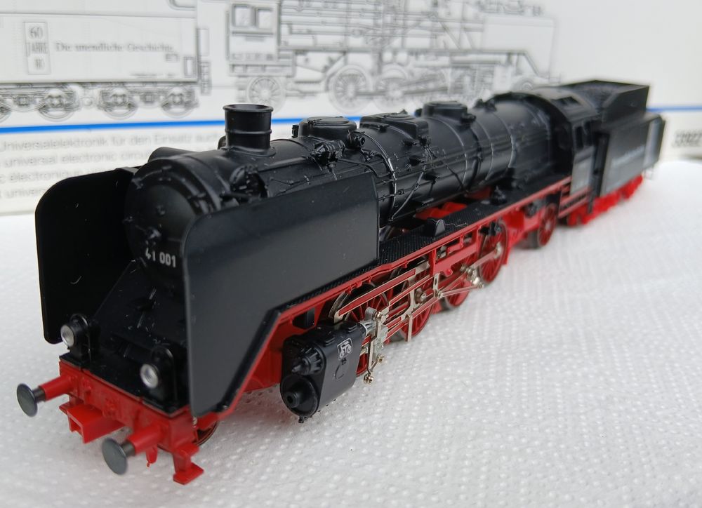 Märklin 33922 (Neu und originalverpackt) in Wirzweli für CHF 50 – mit ...