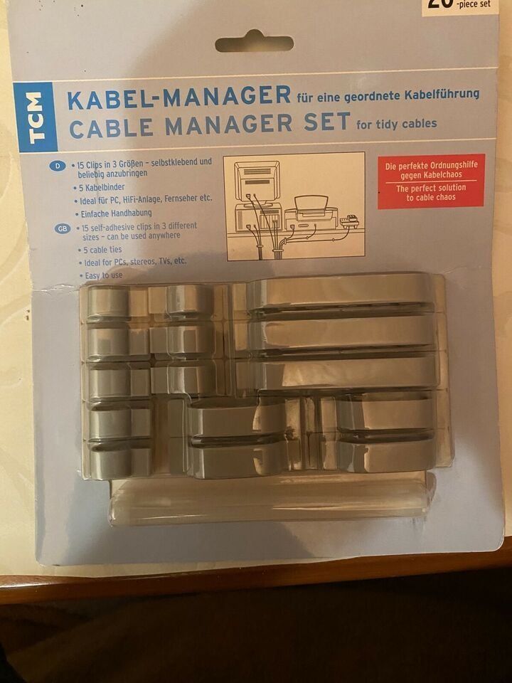 Cavi: Kabel Manager – Nuovo e nell'imballaggio originale da Niederrohrdorf venduto da privat23