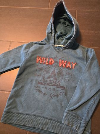 Coole Kapuzenpullover, Gr. 122-128