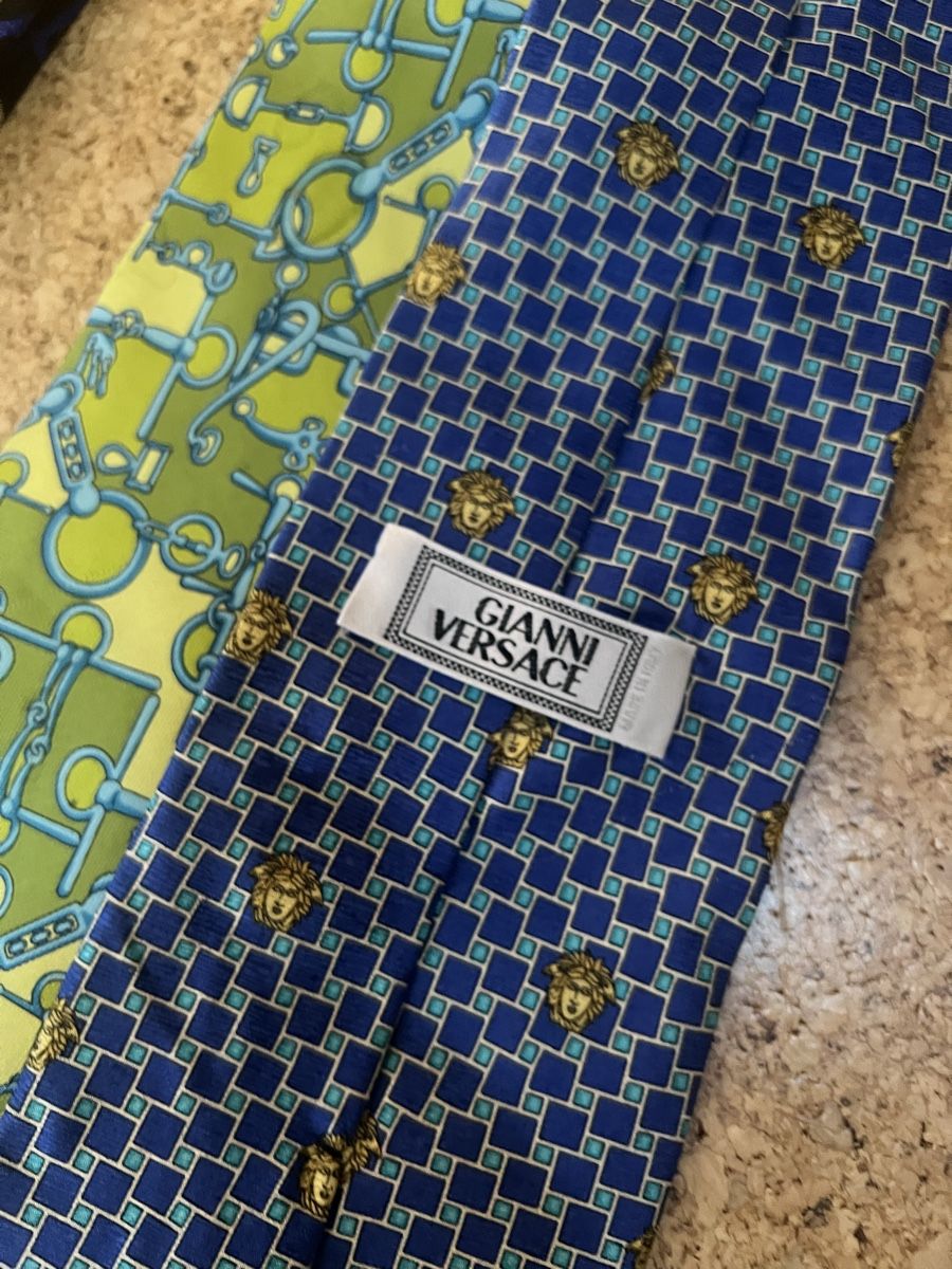 Versace Krawatten: 9 top Krawatten ( Gucci/ Versage etc) – Gebraucht aus Dittingen von Bijoubelle 3