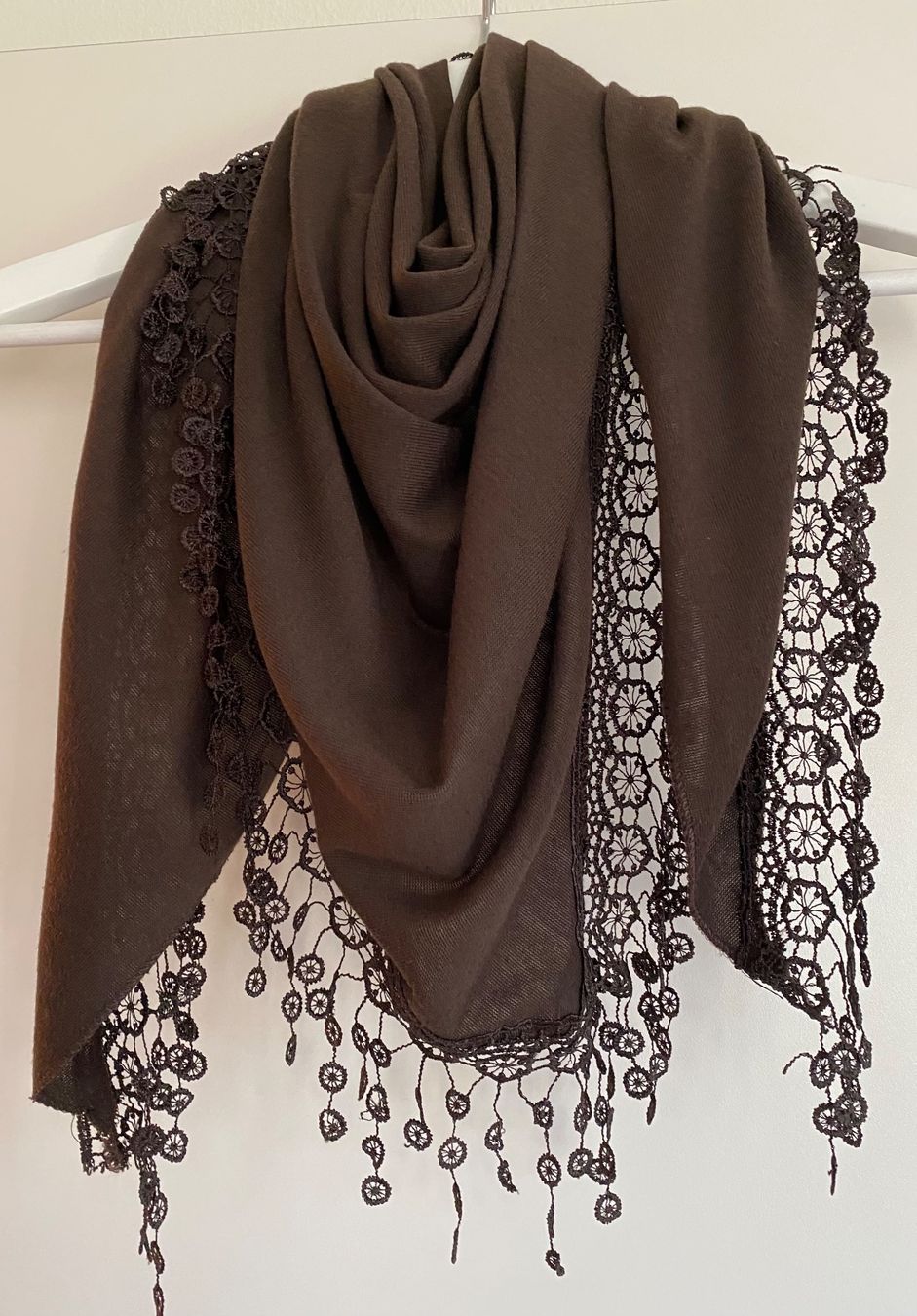 Foulard & Sciarpe: Dreieckschal in Braun – Usato da Zürich venduto da Maria2021 1