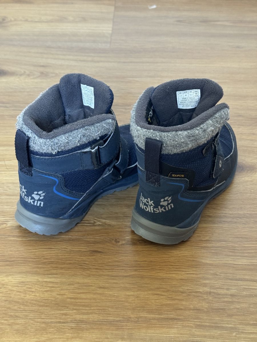 Jack Wolfskin Scarpe per ragazzi: Jack Wolfskin Winterstiefel Grösse 30 – Usato da Basel venduto da spassbremse 1