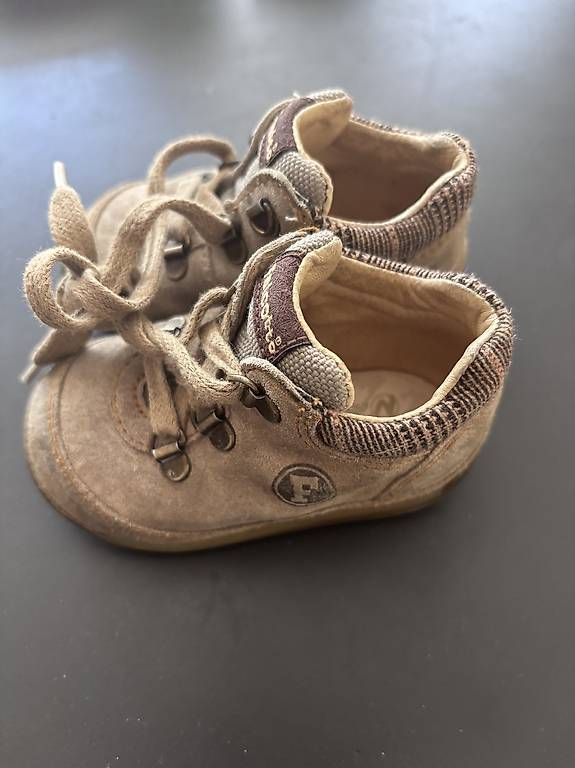 Chaussures garçon: Falcotto Schuh Grösse 18 – D'occasion à Bern par Valaeria 1