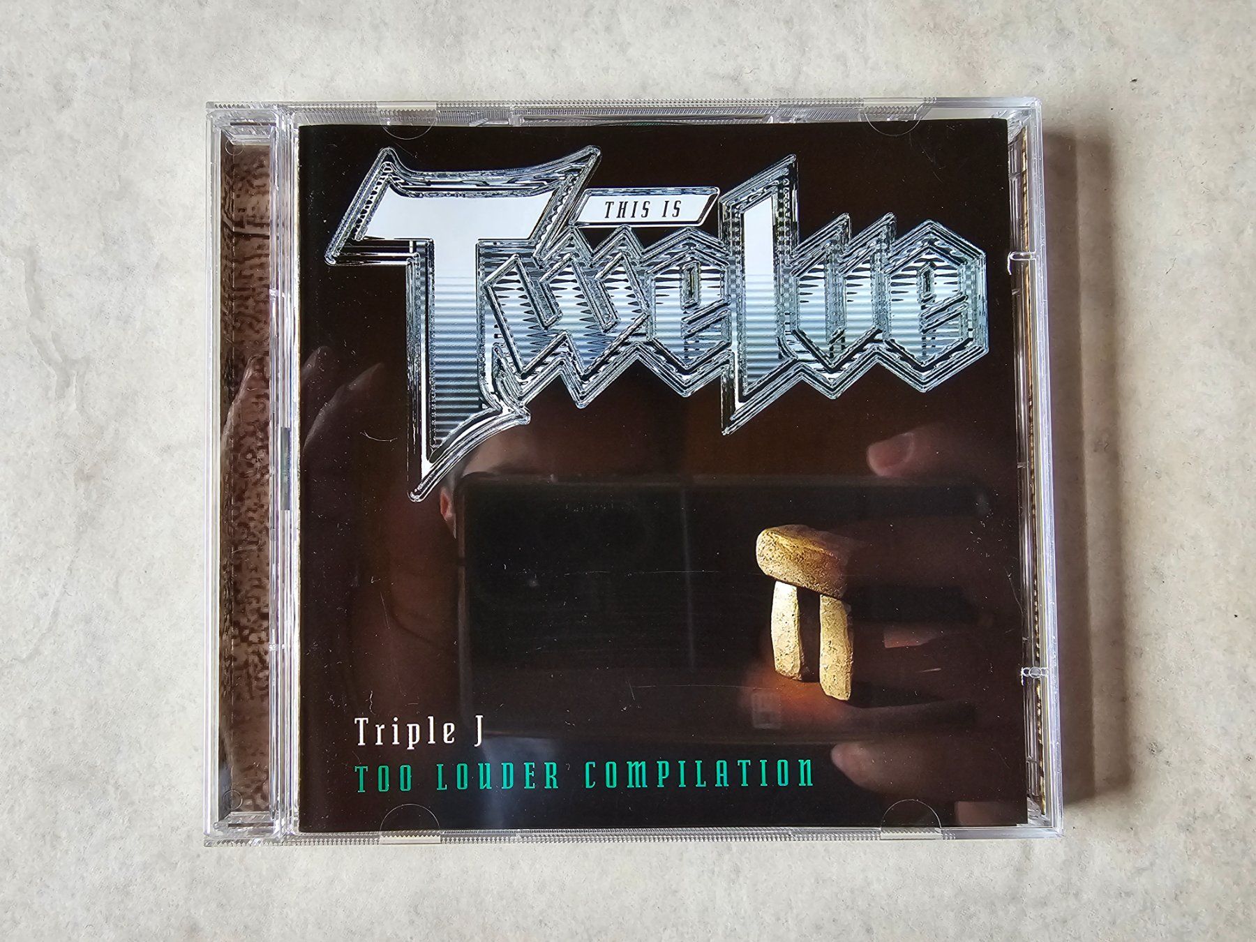 CD: This Is Twelve - Triple J Too Louder Compilation  /  2 CDs – Usato da Schneisingen venduto da backstore24