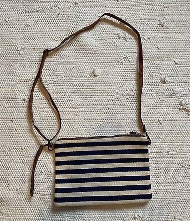 Taschen für Damen: Handtasche Anker – Gebraucht aus Veltheim AG von KimiSinger 1